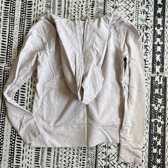 Sweatshirt - Picture 4 of 4